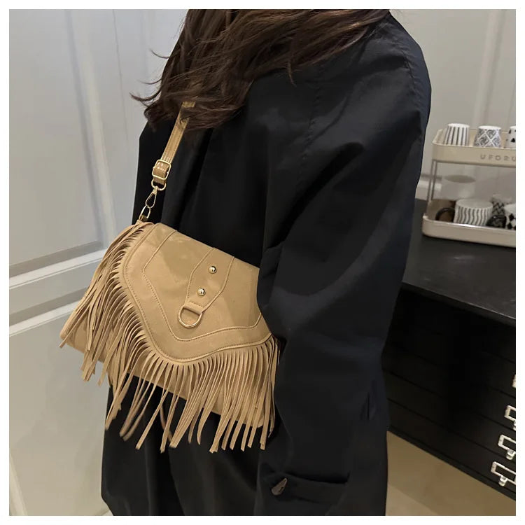 Tassel – Vintage Umhängetasche mit Fransen