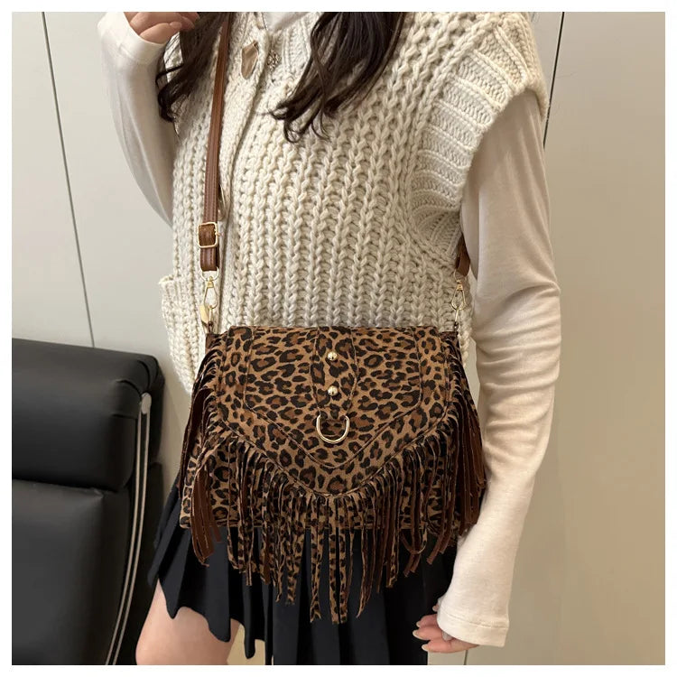 Tassel – Vintage Umhängetasche mit Fransen