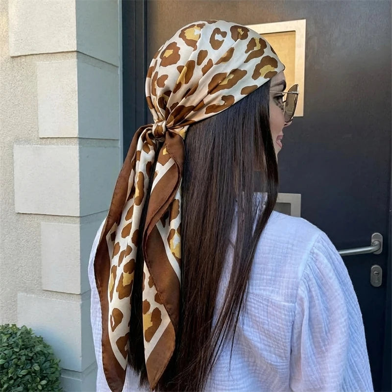 Leopard – Tuch mit Leo-Print