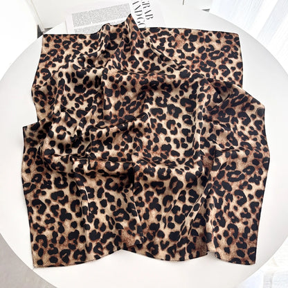 Nala – Kleines Tuch mit Leo-Print