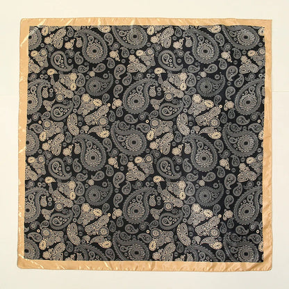 Amara – Tuch mit Paisley-Muster