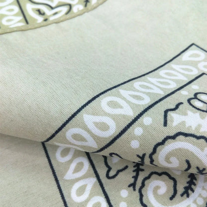 Bandana – Modisches Tuch mit Print