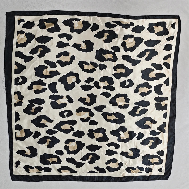 Leopard – Tuch mit Leo-Print