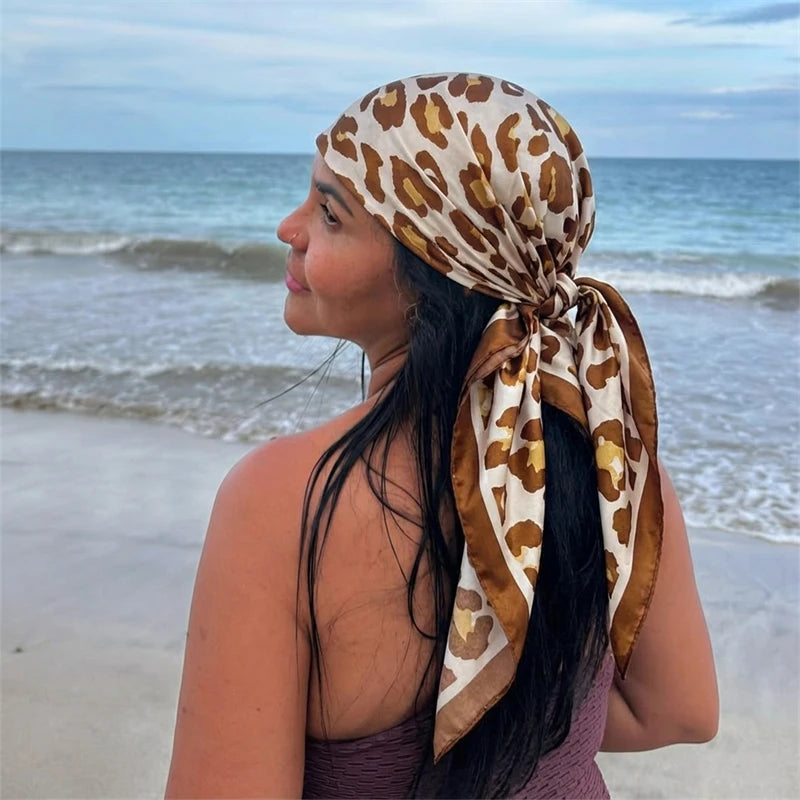 Leopard – Tuch mit Leo-Print
