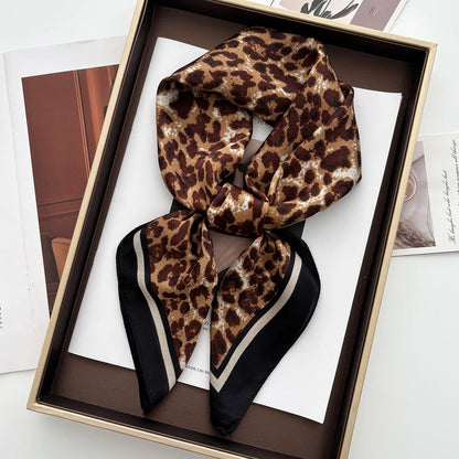 Nala – Kleines Tuch mit Leo-Print