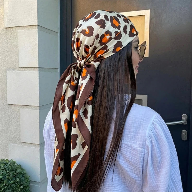 Leopard – Tuch mit Leo-Print