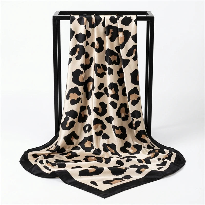 Leopard – Tuch mit Leo-Print