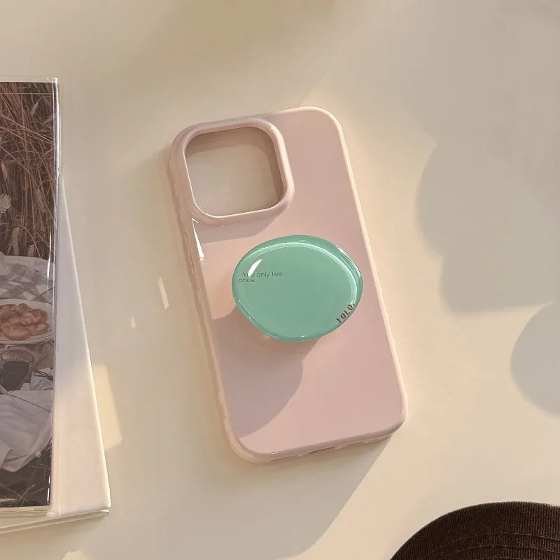 Candy – Stylische Handyhülle mit integriertem Crystal-Standfuß