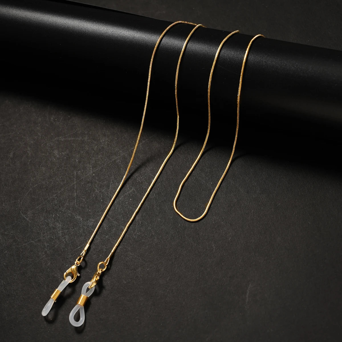 Pearl – Brillenkette mit Perlen- & Kristall-Design